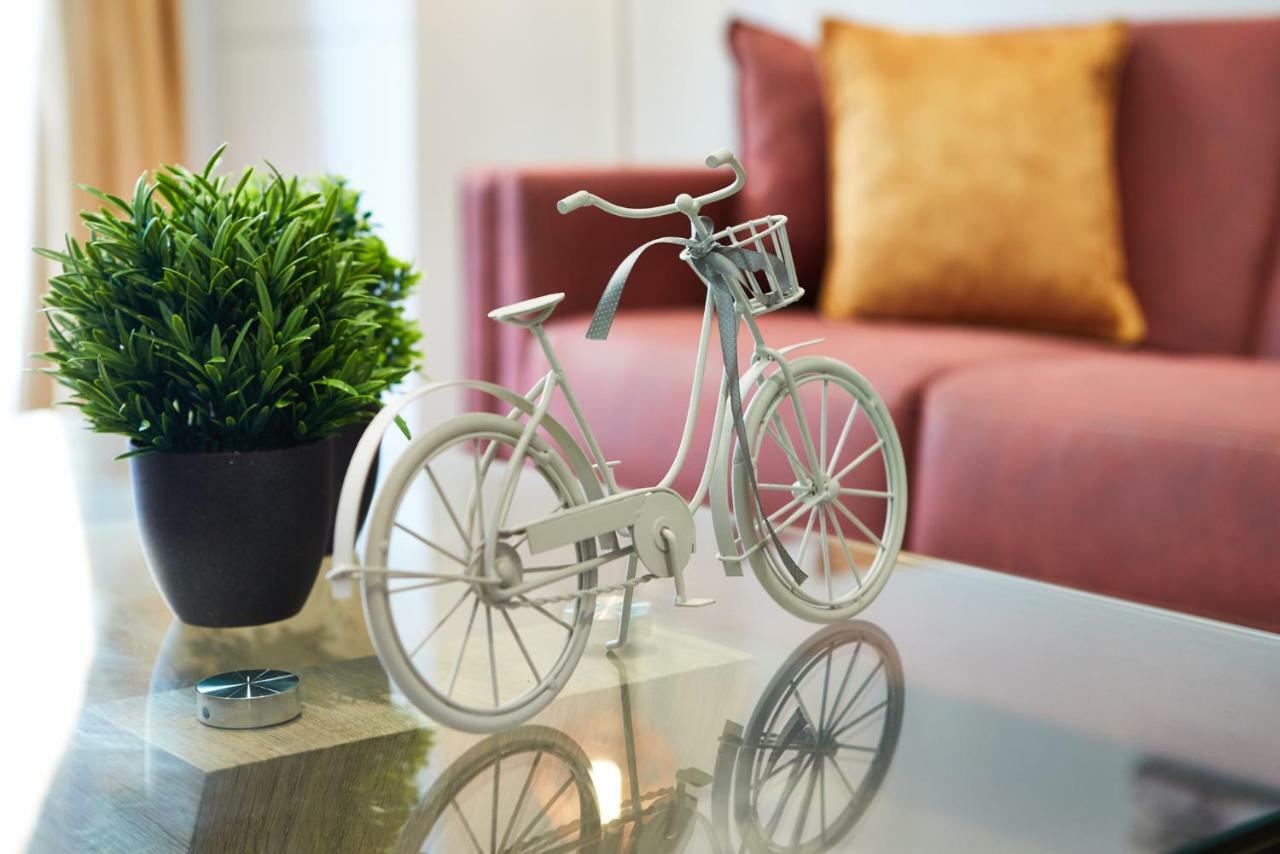 Elegant Plus Luxury Apartments Лондон Екстериор снимка