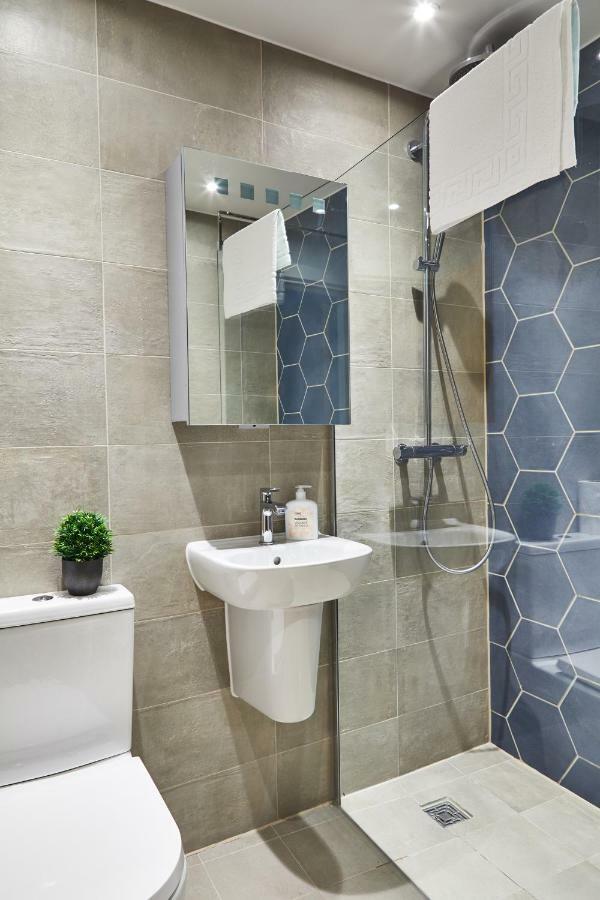 Elegant Plus Luxury Apartments Лондон Екстериор снимка